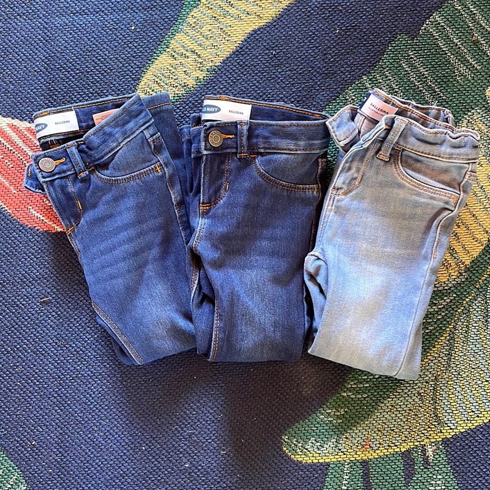 Old Navy Ballerina skinny jeans- 3 pair, 4T, GUC